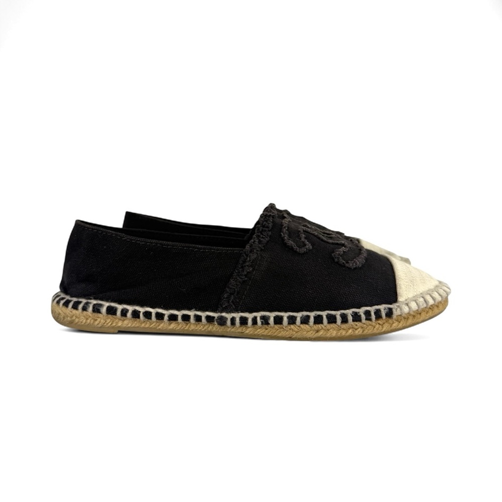 CHANEL CC :Logo Black & Beige Two Tone Espadrilles IT38 - Picture 6 of 9